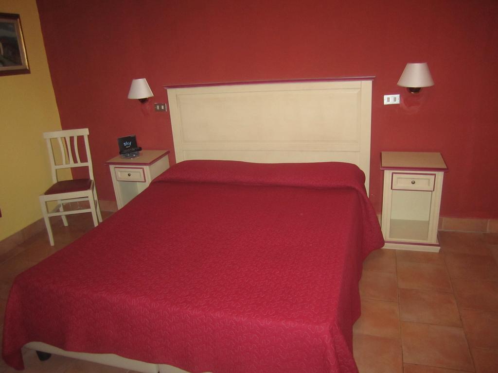 Hotel Savonarola Флоренция Номер фото